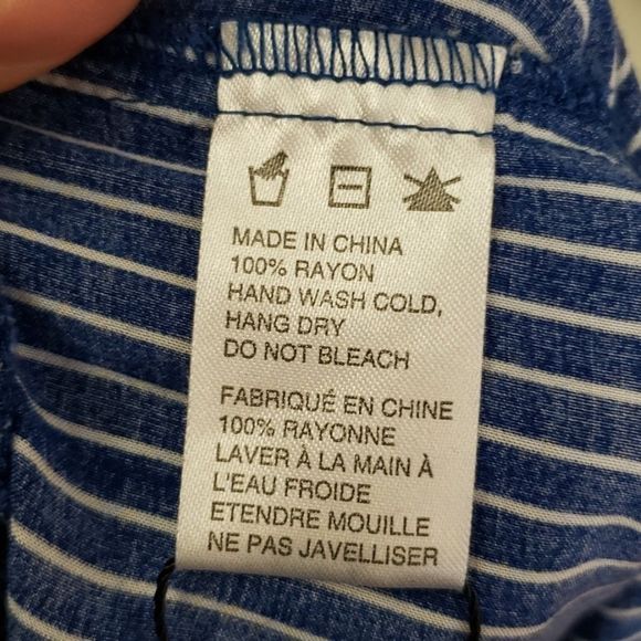 NWOT ๐๐Paper Crane Striped Blue BLOUSE ๐ TOP - Picture 11 of 11